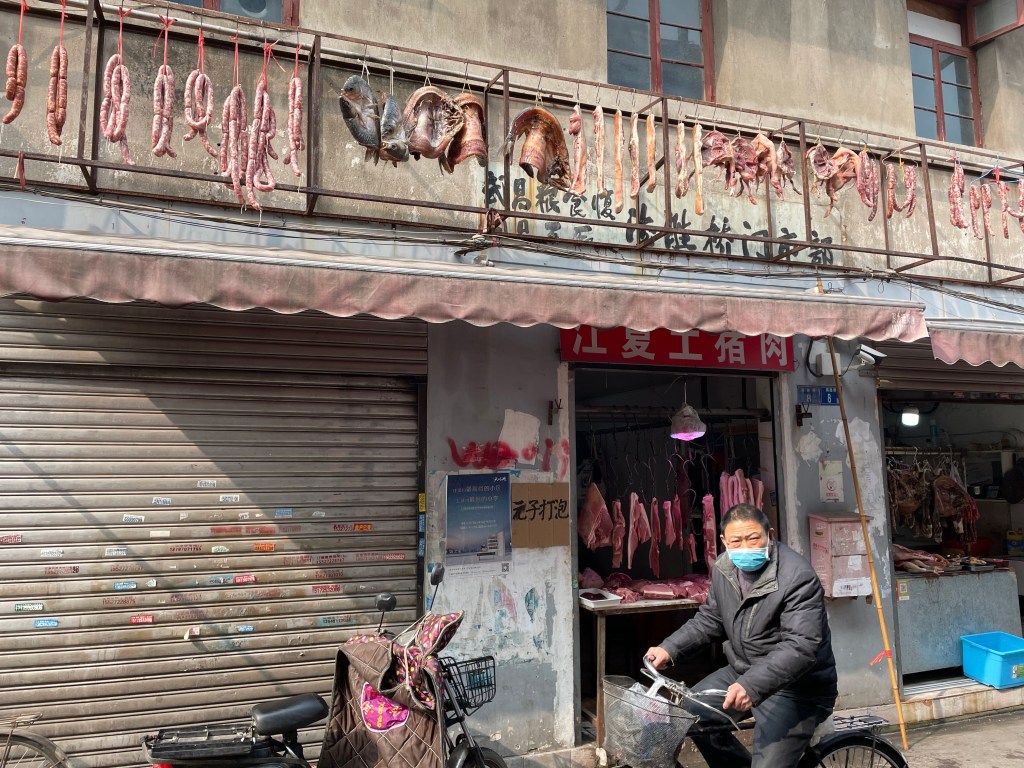 This photo shows various meets being dried in the sun in Wuhan, China in 2021. Most of the meets become sausages. 