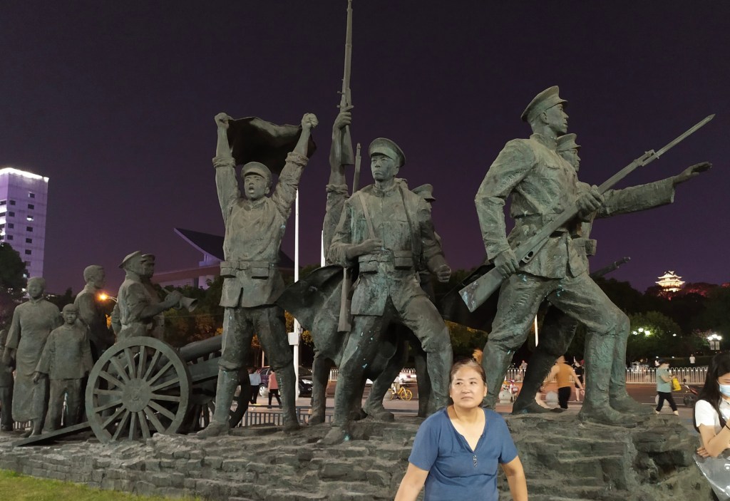 This photo shows a statue display in front of the Xinhai Revolution Museum in Wuhan, China. Photo was taken in 2020.
