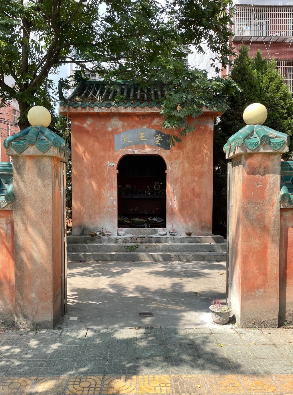 Neighborhood Temple in&nbsp;Jingzhou